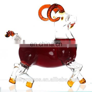 Super Clear Sheep Animal Shaped Decorative Corked Whisky Rum Vodka Glass Bottles Wholesale / Empty Horse Vodka