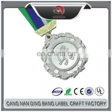 2017 Zinc Alloy Die Cast Metal Souvenir Award Sport Medal with Ribbon