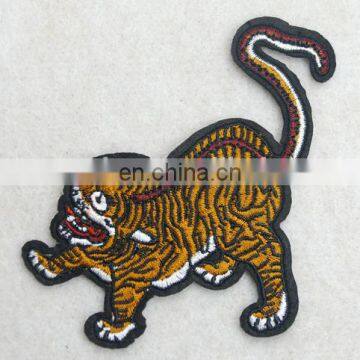 High quality embroidery patch tiger applique