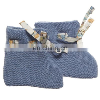 Plain Knitted Cashmere Baby Booites