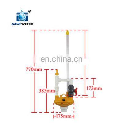 Chicken Farm Equipment Plastic Water Pressure Regulator Poultry Drinking Line Waterer photo-4