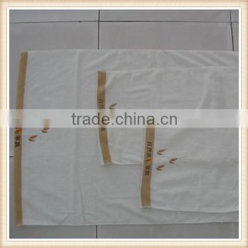 Soft 100%polyester towel