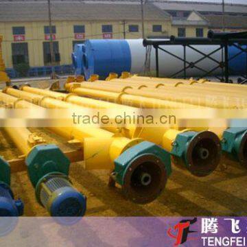 High efficiency lignite and coal screw conveyor