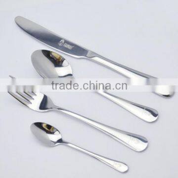 High quality dinner set with different kinds of table tools