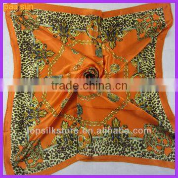 hand rolled hemming silk scarf 90x90