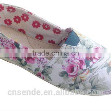 China Cheap Lady Canvas Casual Shoes