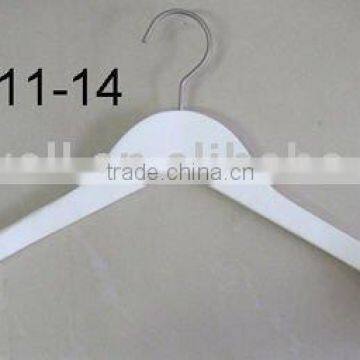 DJ911-14 Wooden Hangers