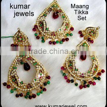 Jadau Earring With Tikka.