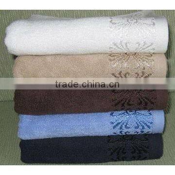 100%cotton Plain Bath Towels for All Ages