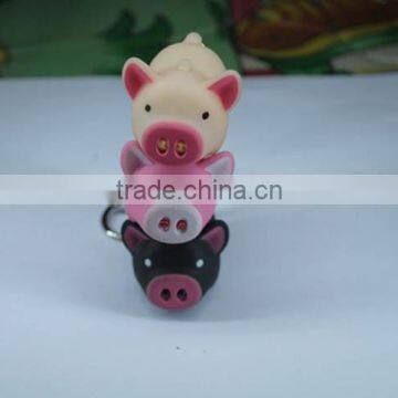 Hot sale Plastic sound led pig keychain