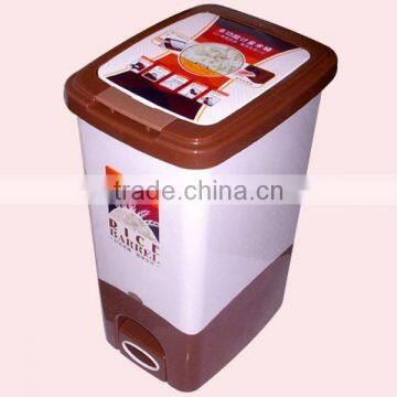 Large Capacity Plastic Rice Measuring Storage Box Container