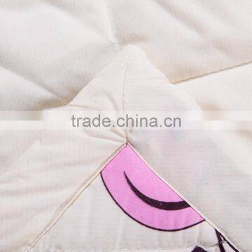 2016 Lovely Cartoon Style Summer Comforter Quilts Blanket/white Smile Design/twin Full Queen King Size Quilts photo-3