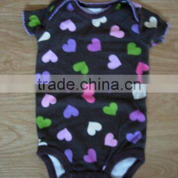 2014 china supply factory price wholesale baby clothes for sale heart-shaped colorful croched organic cotton romper