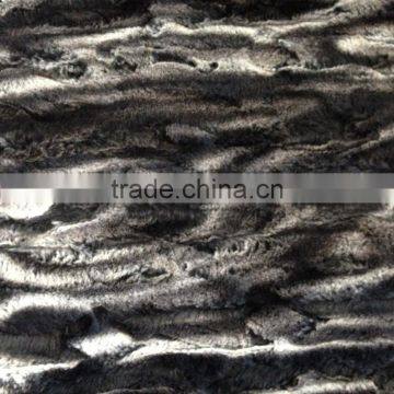 Fashionable100% Polyester pv Plush Fur for Blankets 2017