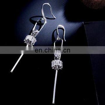 Creative Anti-allergic Inlay Zirconia Earrings Personalized Crystal Earrings photo-2