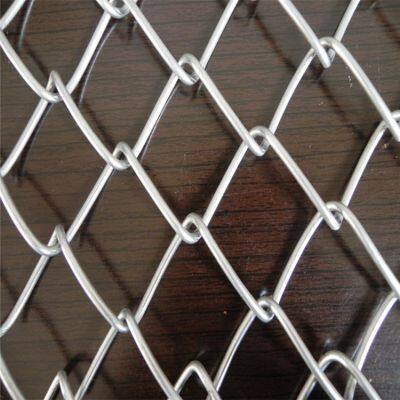 PVC Coated Chain Link Fence for Sports Fields and Playgrounds