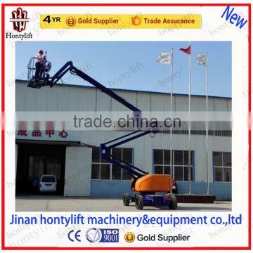 self-propelled telescopic articulating boom lift