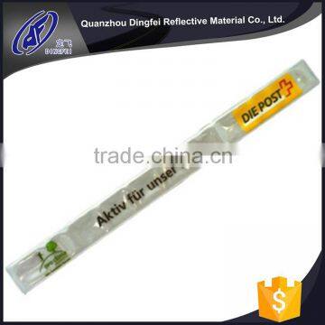 cheap and high quality promotional pvc reflective slap band bracelet