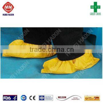 Disposable non woven shoe cover with dot on sole