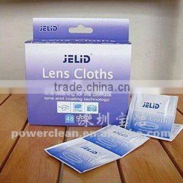 Individual small pocket glass wet wipes
