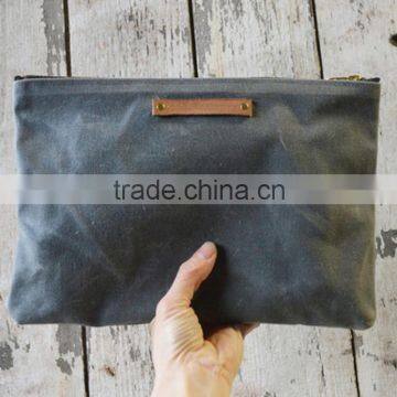 Custom brown cotton waxed canvas zipper pouch                        
                                                Quality Choice