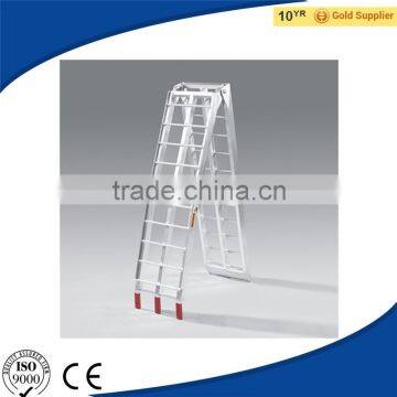 Compact Rust-Proof Aluminium Folding Ramp for Car