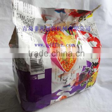 China Supplier Instant Noodle Production Line Automatic Instant Noodle Family/Group Flow Packaging Machine