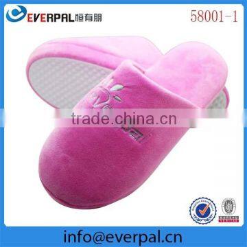 wholesale indoor slippers for living room fluffy slippers