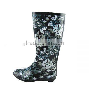 Women flower print rubber boots