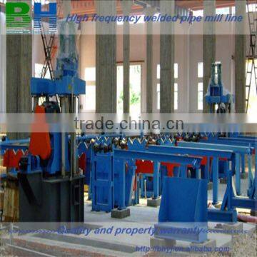 Steel pipe beveling machine