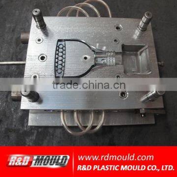 plastic injection mould snow shovel handle mould china