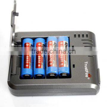 Hot TrustFire TR-003P4 Cylindrical Li-ion Rechargeable Battery fast Charger