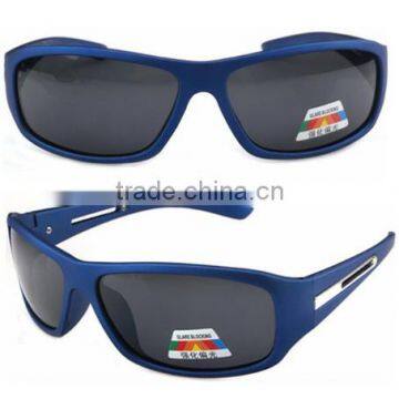 Polarized wrap around sunglasses