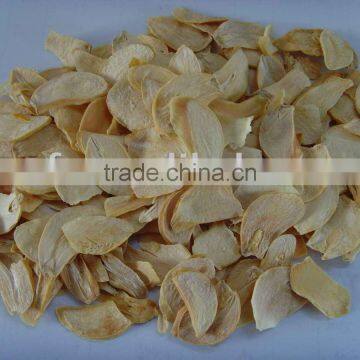 Sell dehydrated garlic flakes