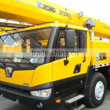 Truck Crane QY25K5-I with easy and reliable manipulation