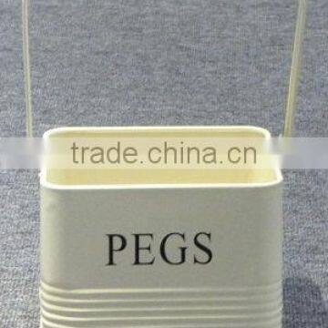 PEGS BOX