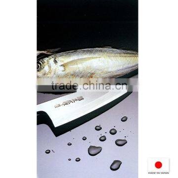 Easy to Use and Durable Damascus Knife Kitchen Knife With Razor-edge Made in Japan photo-2
