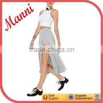 Manni awesome gray midi skirt features two slits at front and a stretch band at waist