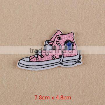 Factory Price Hat Delicate Cool Rainbowt Embroiderry Patch for Cap and Garment photo-3