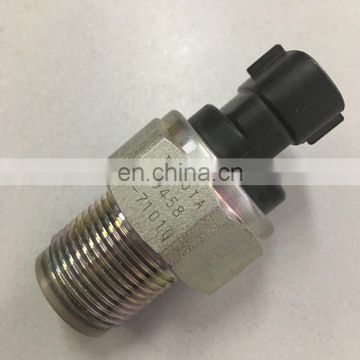 original Fuel Pressure Sensor 499000-6121 Toyoto 89458-71010 for Hilux D4D 1KD-FTV 3.0