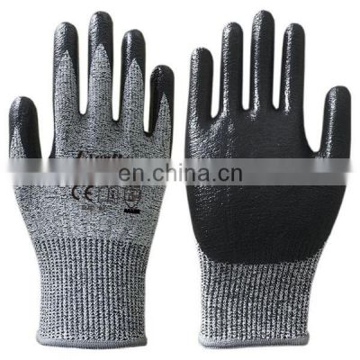 Anti Cut Level 5 Nitrile Dipped Oil and Waterproof Cut Resistant Gloves