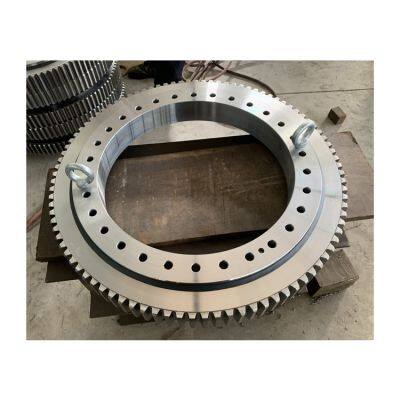 Isu Zu Nk65 hino Nk70 n Tn Slewing Bearing  Jap an Slewing Ring Bearing
