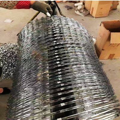 Industrial-Grade Razor Wire for Construction Site Security photo-4