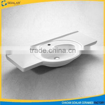 New Chaozhou Excellent Oval Bathroom Ceramic Washbasin