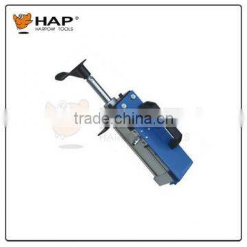 Hand tool factory offering pneumatic tire expander