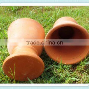 Trophy Shape Terracotta Flower Pot With Trophy Design photo-3