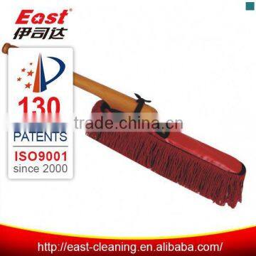 Alibaba China wooden handle flexible cotton car clean duster