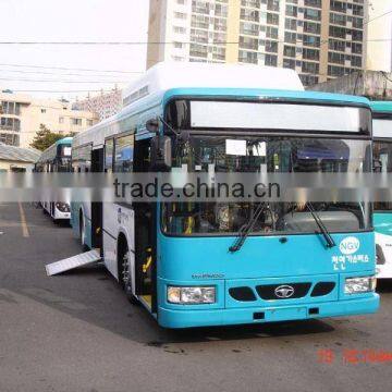 Electric Wheelchair Ramp / Aluminum Wheelchair Ramp for Low-floor Bus