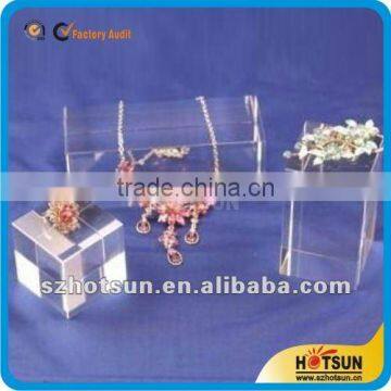 China hot jewelry acrylic display blocks necklace display blocks