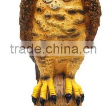 Plastic falcon decoy